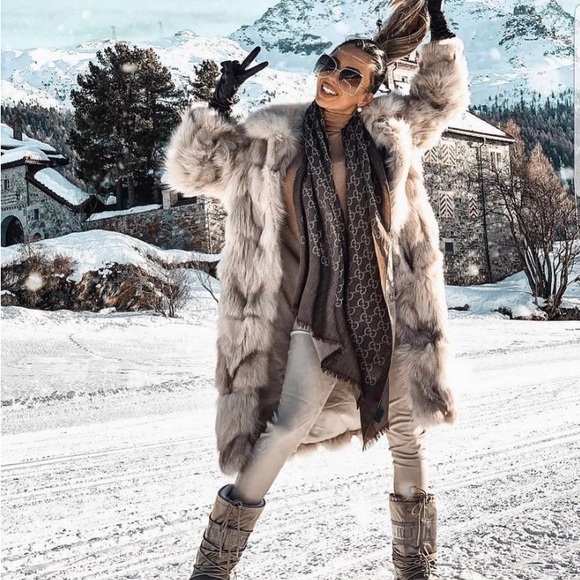 Gucci GG0252S 013 63 Oversize Butterfly Ladies Sunglasses - Picture 13 of 16